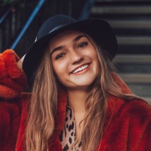 Meet your Posher, Macie